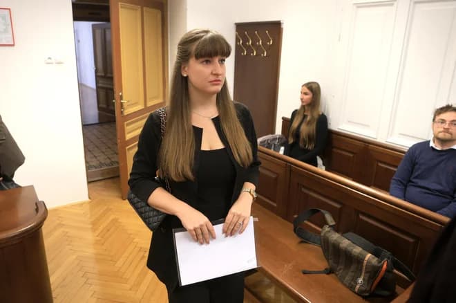 Slika uz članak: Dijakinjo v bolnišnico odpeljali prepozno, umrla je na maturantskem izletu