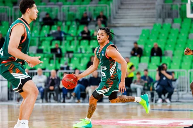 Slika uz članak: Cedevita Olimpija se je vrnila z zmago v Laktaših