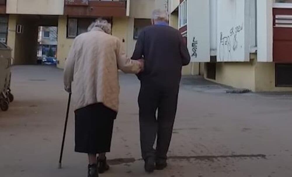 Slika uz članak: Ljubav koja traje punih 70 godina, nikada se nisu razdvojili: Milosav i Etel otkrili tajnu kako su sačuvali brak