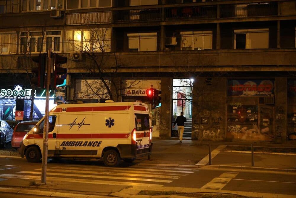Slika uz članak: Pijani se tukli po gradu: Hitna u Beogradu tokom noći imala preko 100 intervencija