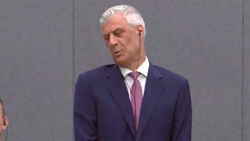 Slika uz članak: SRBI MASOVNO GLEDAJU REAKCIJU HAŠIMA TAČIJA U HAGU! Nakon što mu je izrečena presuda uradio SRAMNU STVAR! (VIDEO)