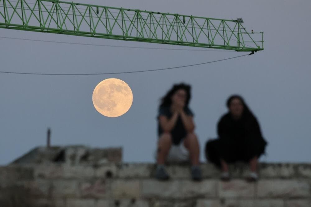 Slika uz članak: Dnevni horoskop za utorak, 6. oktobar: Bik dobija priznanje za trud, Vage čeka iznenađenje, a šta je sa vama?