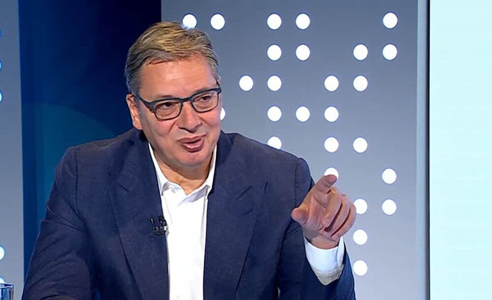 Slika uz članak: Vučić oštro poručio Hrvatskoj i Crnoj Gori: "Novac tražite negdje drugdje, od Srbije ga nećete dobiti"
