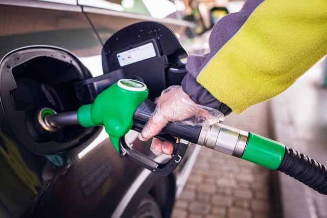 Slika uz članak: Za pun rezervoar dizela građani BiH moraju izdvojiti preko 200 KM, veća poskupljenja neizbježna