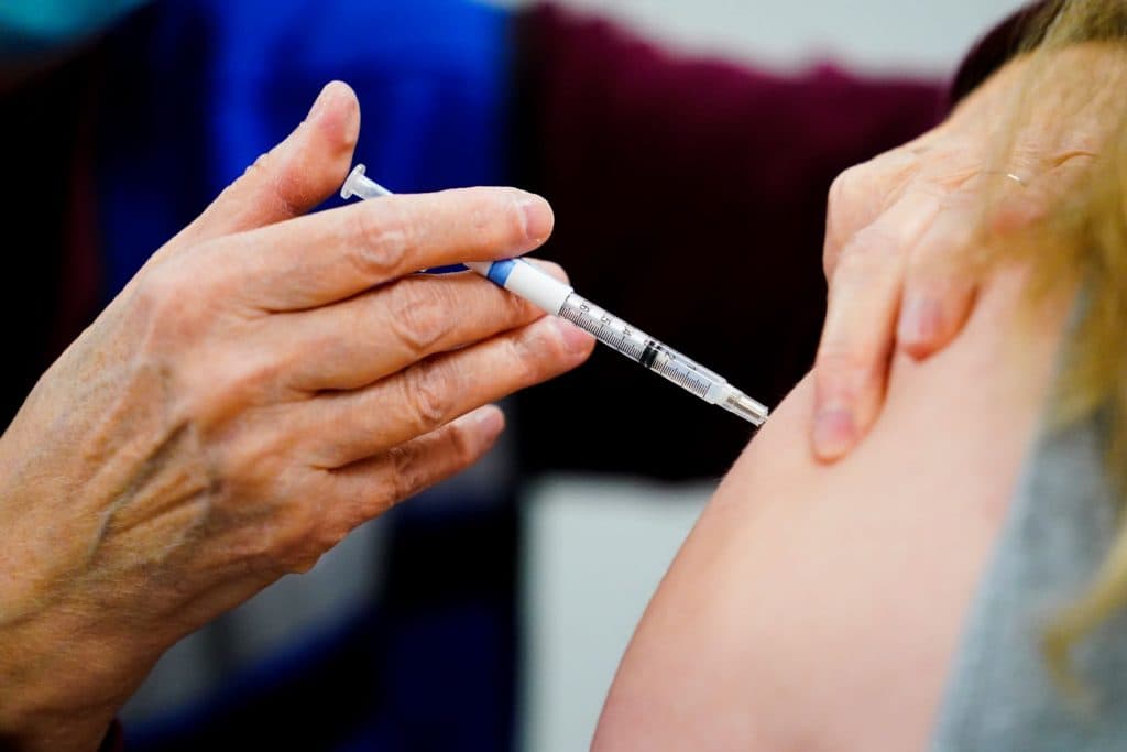 Slika uz članak: Velika epidemija malih boginja u SAD, vanredno stanje u delu države Njujork