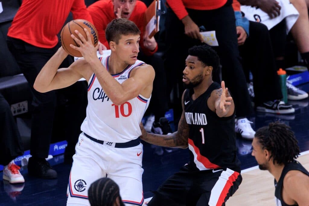 Slika uz članak: Bogdan Bogdanović debitovao za Hjuston protiv Dalasa