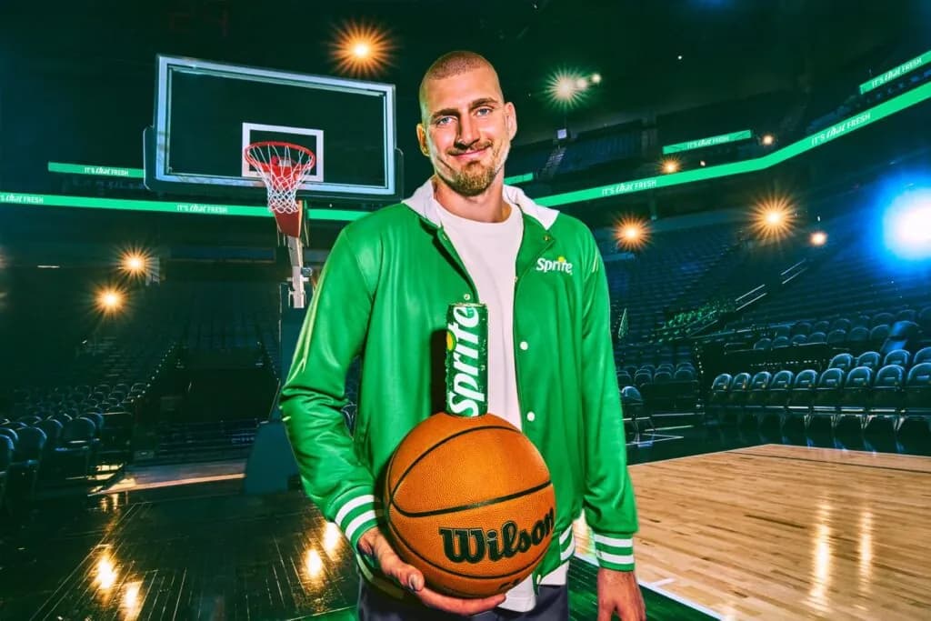 Slika uz članak: Sprite širi svoje globalno prisustvo u svetu košarke uz NBA zvezdu Nikolu Jokića