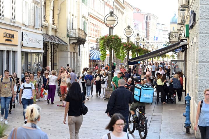 Slika uz članak: Danas sunčano i ugodno toplo, stabilno ostaje i do kraja tjedna