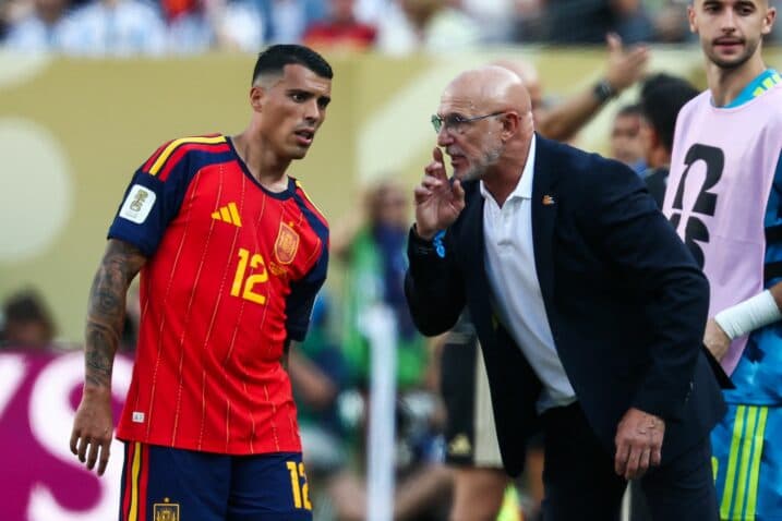 Slika uz članak: Luis de la Fuente uoči Hrvatske ostao bez desnog beka iz Tottenhama