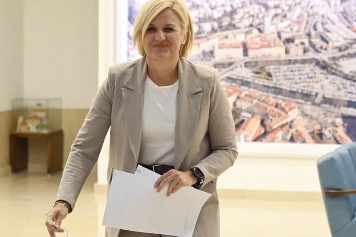 Slika uz članak: Država isplaćuje Gradu Rijeci za poslovne prostore oko 8.000 eura