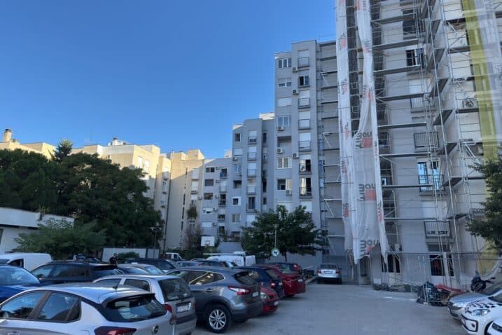 Slika uz članak: Majci trogodišnjaka teško ozlijeđenog u požaru stana u Zadru određen istražni zatvor
