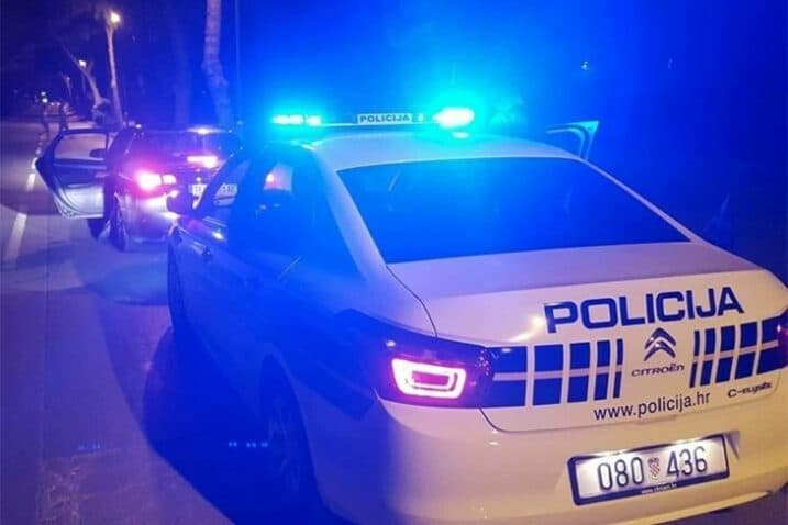 Slika uz članak: Policajca u Istri sumnjiče da je mjesecima spolno uznemiravao dvije podređene kolegice