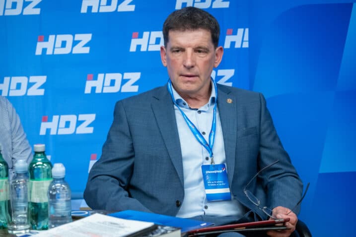 Slika uz članak: Zajednica utemeljitelja HDZ-a: Tražimo istragu jesu li incidenti u Splitu slučajni ili režirani