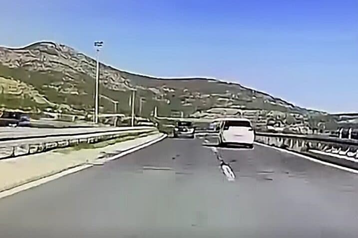 Slika uz članak: VIDEO Jeziva vožnja u Dalmaciji: "U zatvor pod hitno"