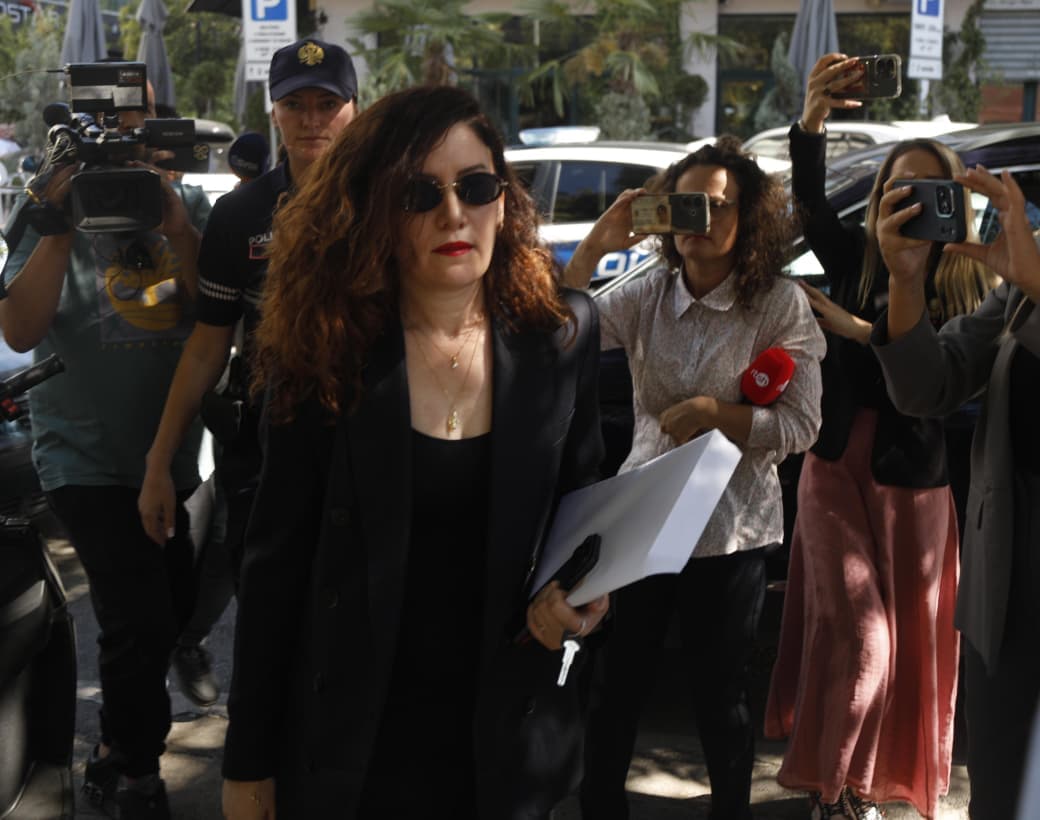 Slika uz članak: Shantazhi i Hysenit ndaj gazetares/ Fevziu: Shkelje ligjore dhe mungesë etike nga një ish-drejtues i SHISH-it