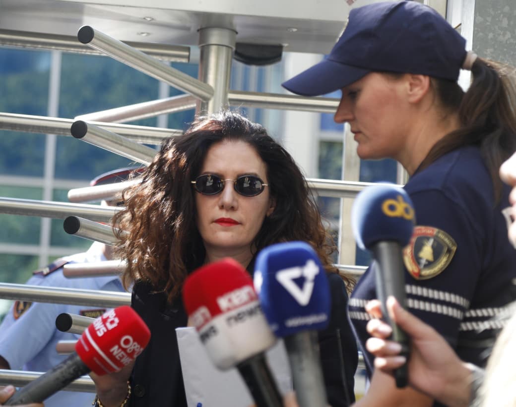 Slika uz članak: Zyrtarët e lartë dhe krimi i organizuar u bënë njësh në mbrojtje të Ergys Agasit