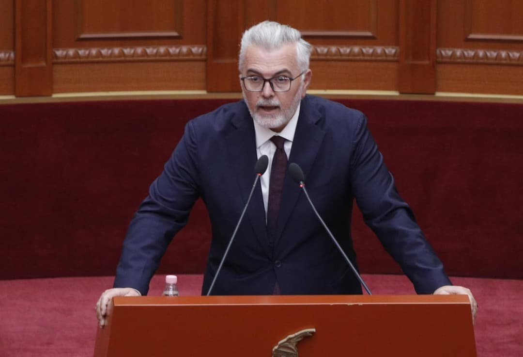 Slika uz članak: Përplasja për pagat e gjyqtarëve/ Shoqata Evropiane e Gjyqtarëve kundër projektligjit: Po anashkalohet Kushtetuesja