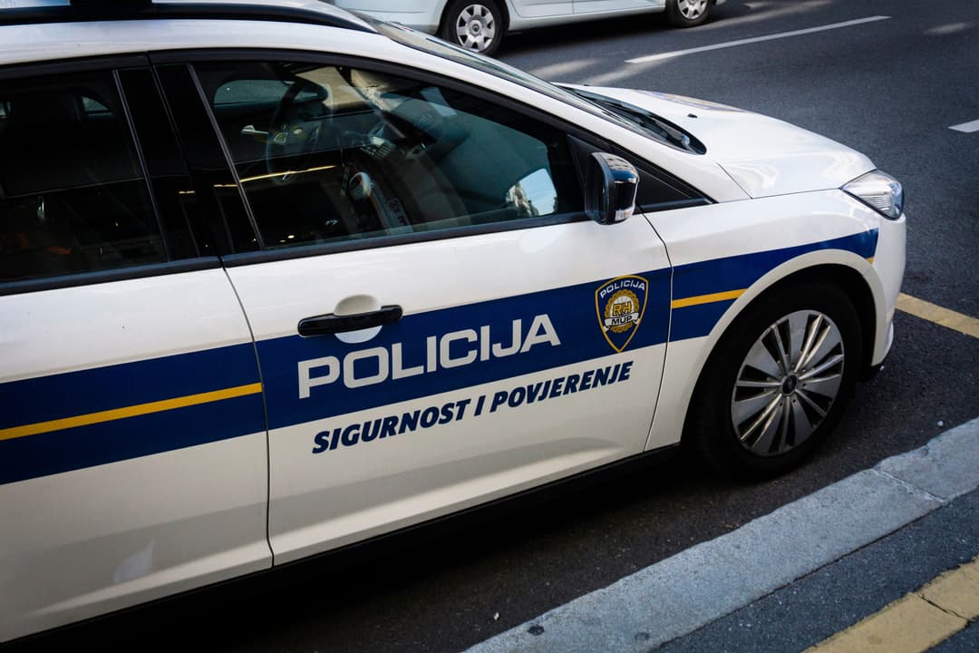 Slika uz članak: Mladić (26) automobilom udario policajca u Rijeci, pa pobegao! Nedugo zatim je uhapšen