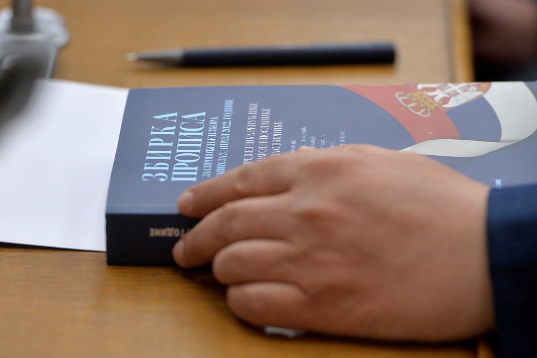 Slika uz članak: Koalicija "Evropska Srbija" predala potpise RIK-u