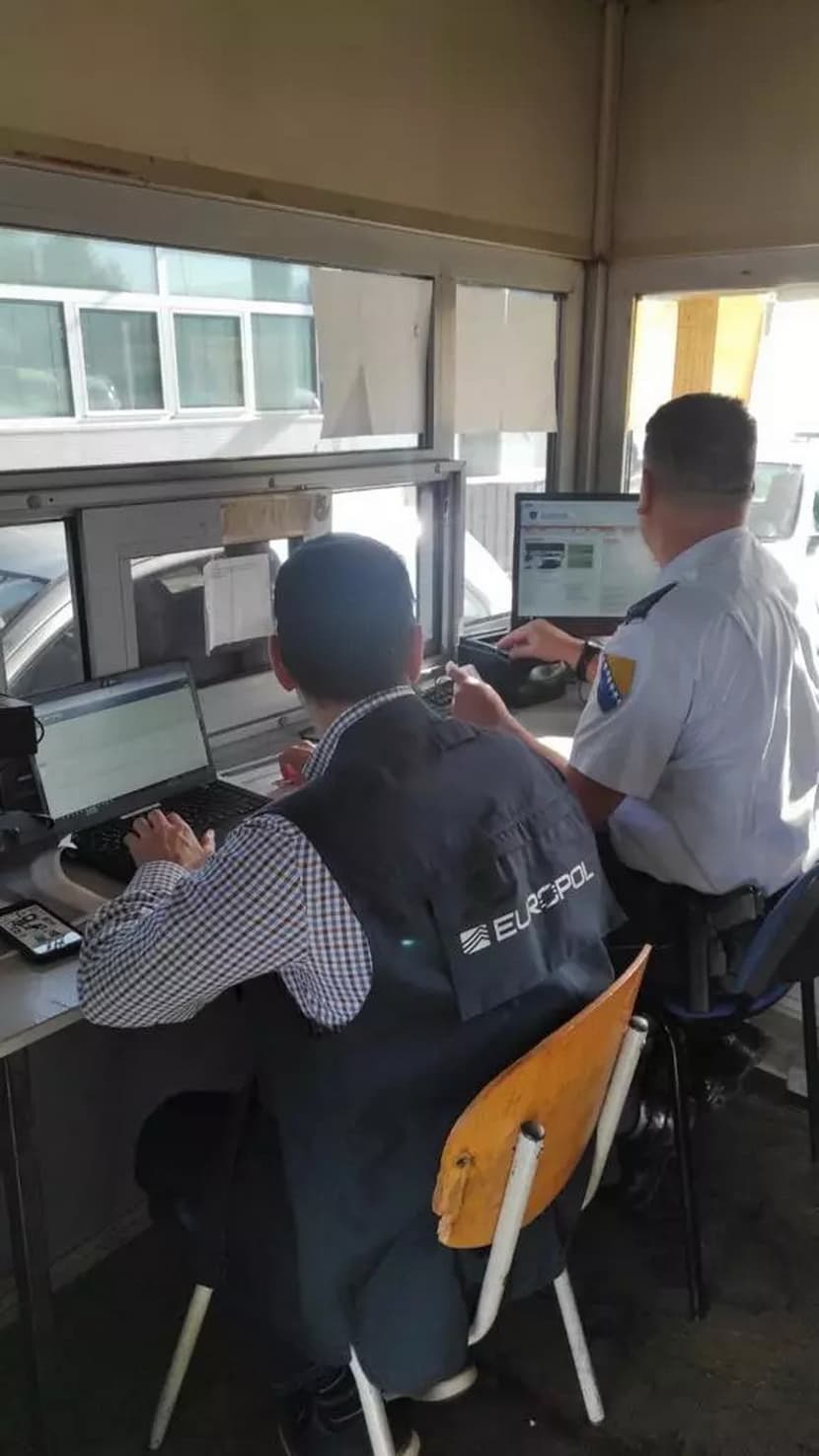 Slika uz članak: Da li ste jeli u ovim restoranima? Istraga otkriva šta su radnici zaista preživljavali u lancu širom Evrope