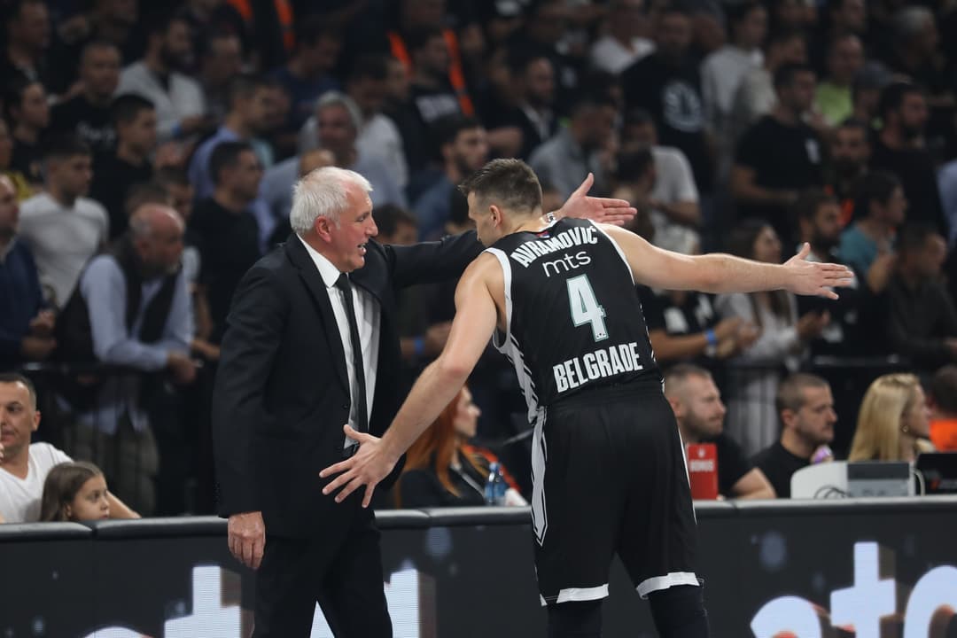 Slika uz članak: Željko Obradović otkrio u kakvim je odnosima sa Aleksom Avramovićem: "Ljudi se hvataju za tajmaut..."