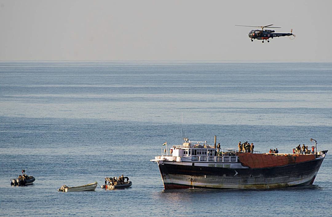 Slika uz članak: Oslobođen brod koji su pirati oteli još u aprilu! Na njemu bilo 17 članova posade