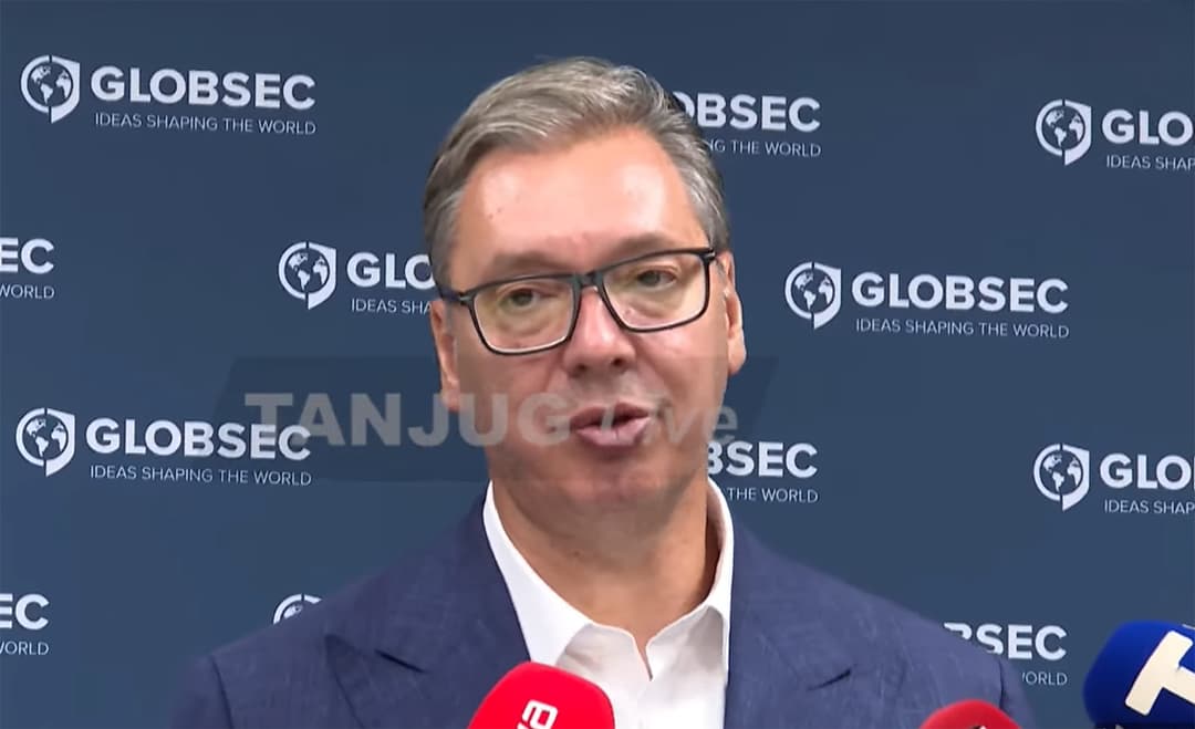 Slika uz članak: Vučić: U trenucima histerije i opšteg napada na našu zemlju, najvažnije je sačuvati mir