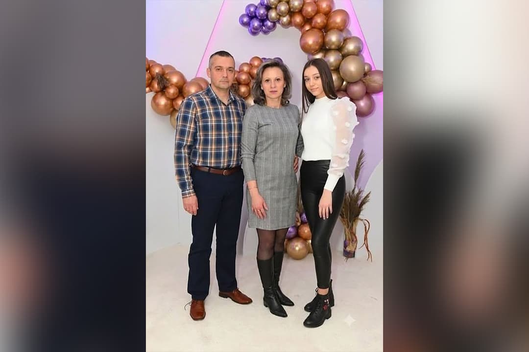 Slika uz članak: Poznato kada će biti sahranjena Anita, treća žrtva masakra u Velikom Gradištu: Počivaće pored ćerke i muža