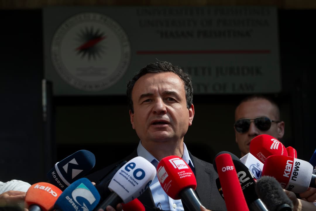 Slika uz članak: Izabrana vlada privremenih prištinskih institucija: Kurti četvrti put premijer, među ministrima i jedan Srbin
