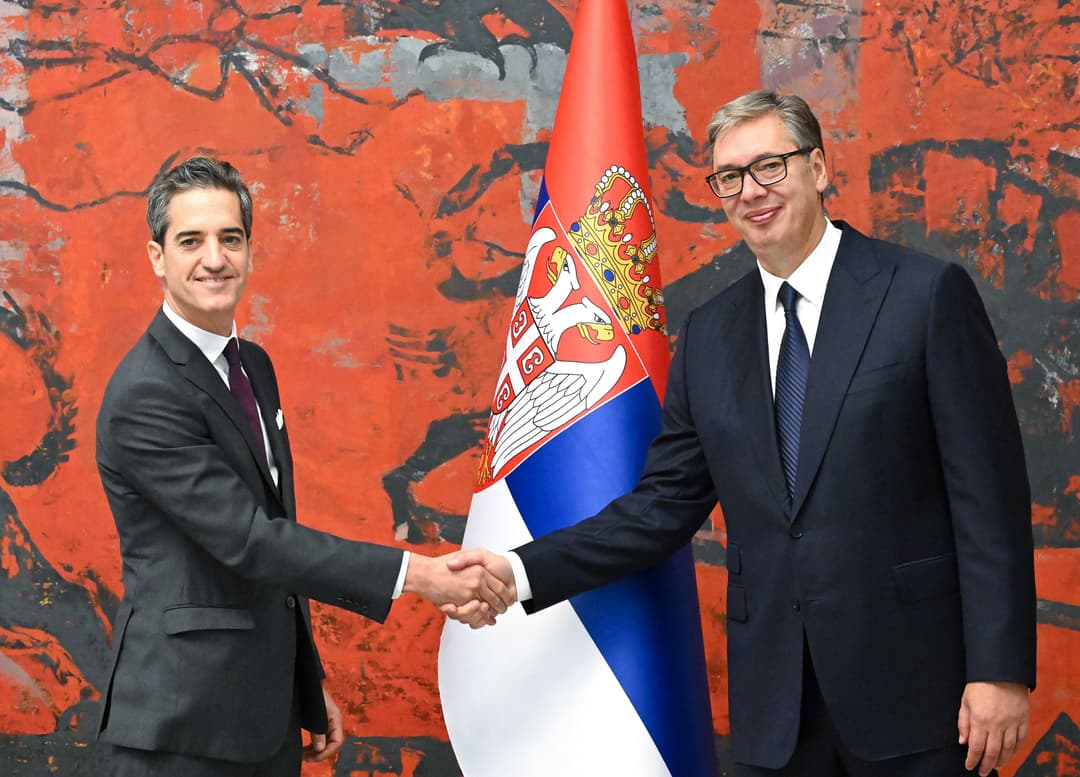 Slika uz članak: Vučić primio akreditivna pisma novoimenovanog ambasadora Kraljevine Španije