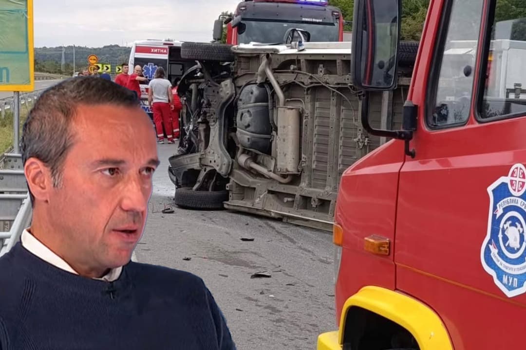 Slika uz članak: MIJATOVIĆ SA MESTA TRAGEDIJE: Dvoje poginulo na auto-putu kod Kolara, od auta ostala samo zgužvana olupina!
