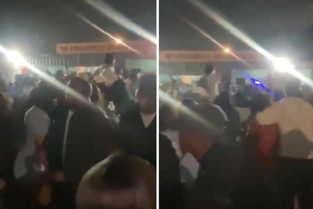 Slika uz članak: Novi krvavi pir u Južnoj Africi! U samo nekoliko sati dva masakra, 27 ljudi ubijeno, ima puno povređenih