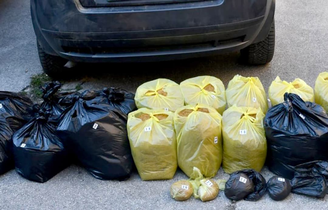 Slika uz članak: МУП запленио 116 килограма резаног дувана, ухапшен мушкарац из Шапца