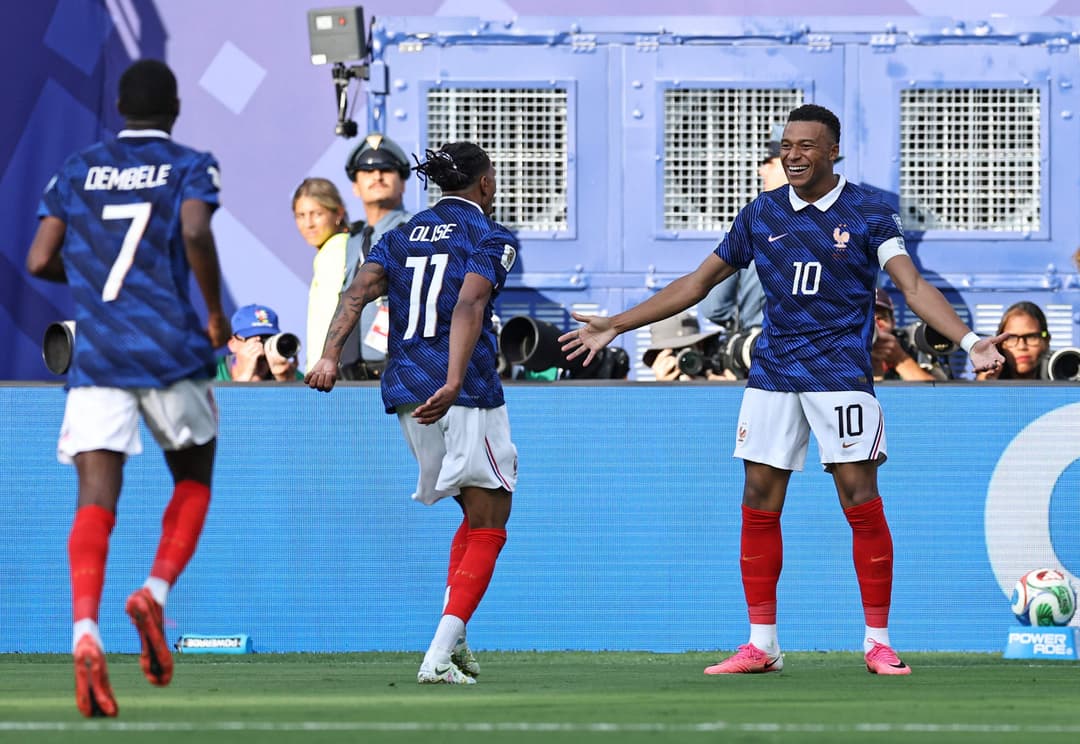 Slika uz članak: Mbappe Nike zamijenio Onom