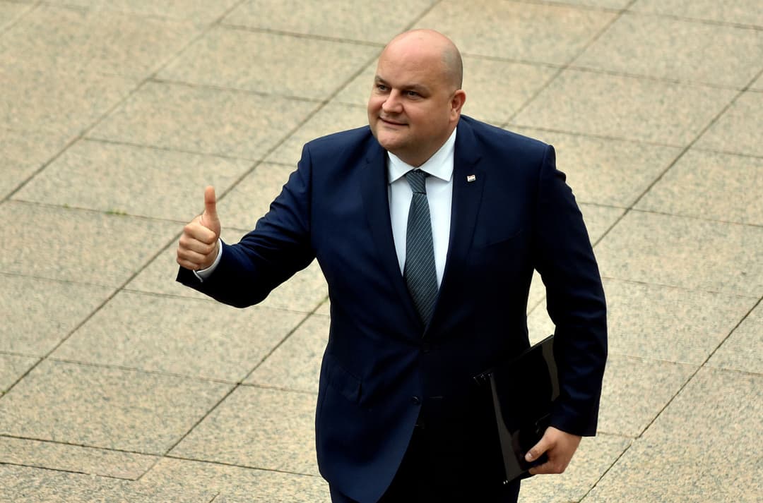 Slika uz članak: Šušnjar: ‘Razrađuje se model dnevnog formiranja cijena naftnih derivata’