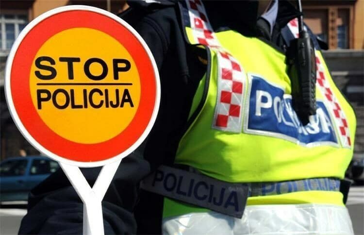 Slika uz članak: Dvojica vozača u Zadru uhvaćena za volanom za vrijeme trajanja zabrane upravljanja, dobili su “paprene” kazne