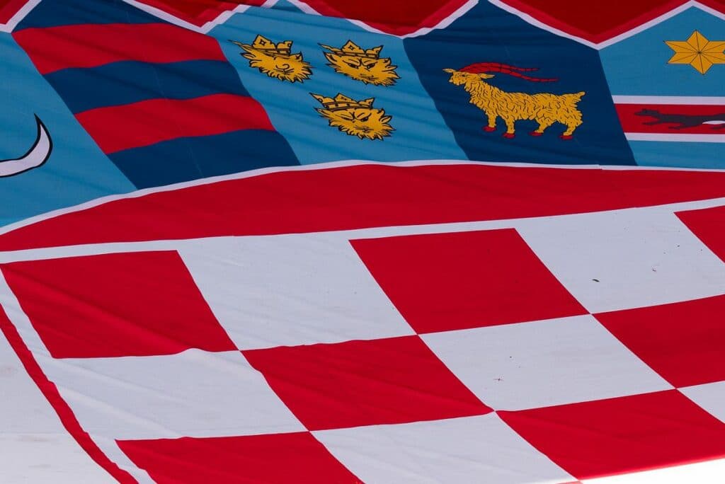 Slika uz članak: Muškarac uhićen zbog AI slike: ‘Grubo je omalovažavao grb Hrvatske’