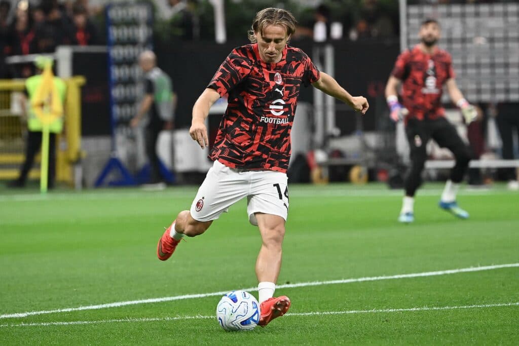 Slika uz članak: Luka Modrić ispraćen s terena s ovacijama, talijanski mediji puni hvale