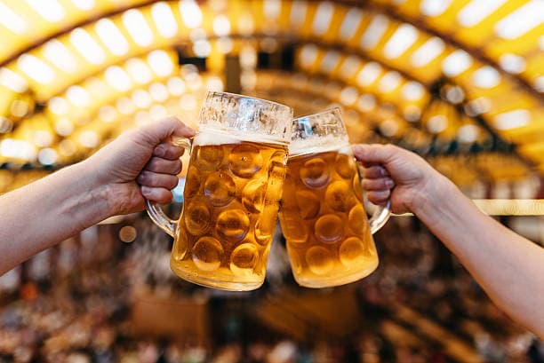 Slika uz članak: Cijene piva na Oktoberfestu pet puta veće nego 1985.